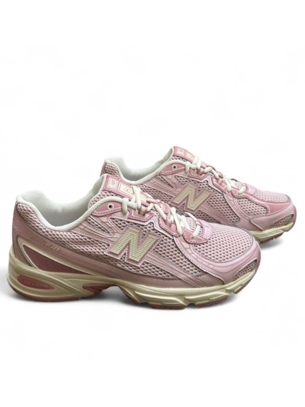 NIB Deadstock New Balance 740 Pink Sneakers Size US Men 9.5/ Wmn 11/ EU 43